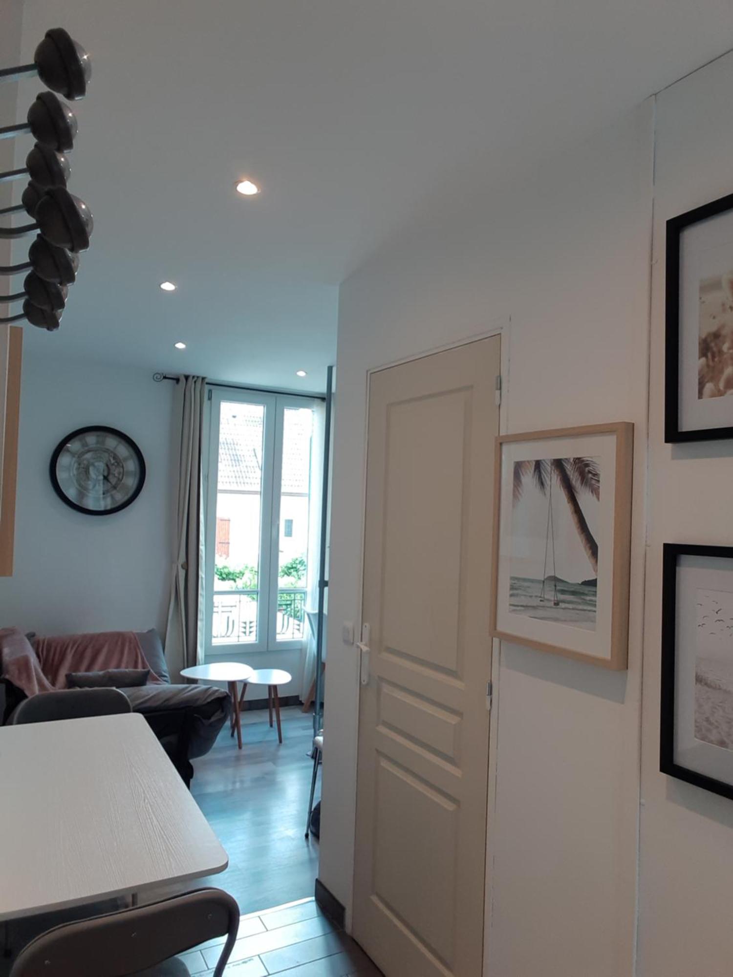דירות ניי-פלזאנס Warm Studio En Duplex Proche Paris Et Disney מראה חיצוני תמונה